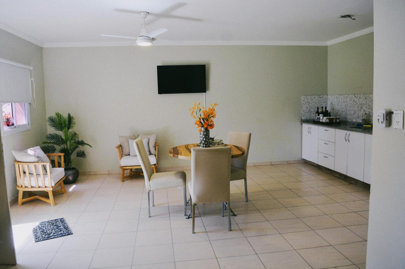 Depto Alaniz Salinas Apartment